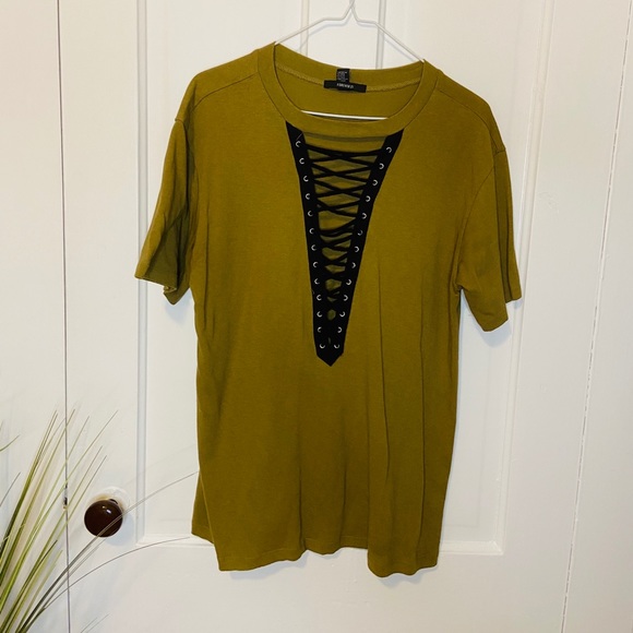 Top - Picture 1 of 1